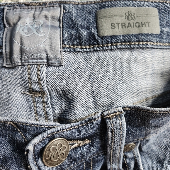 Rock & Republic Straight Jeans 32x32 - Picture 8 of 9